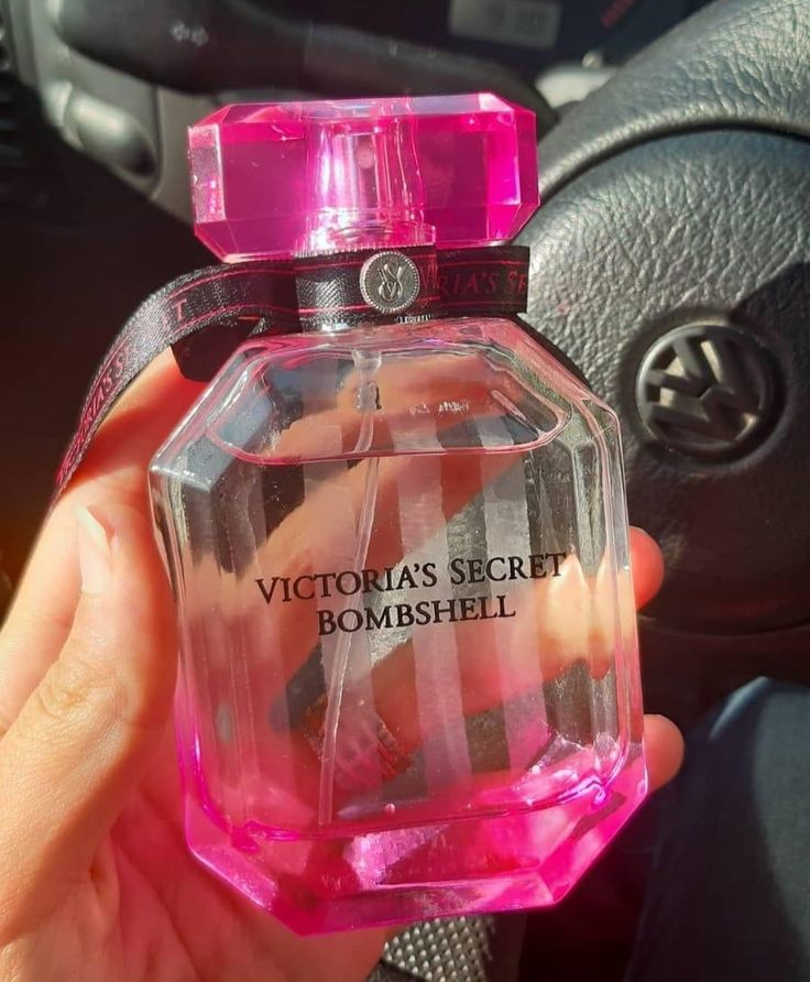 Victoria’s Secret Bombshell Eau de Parfum: The Ultimate Power Scent