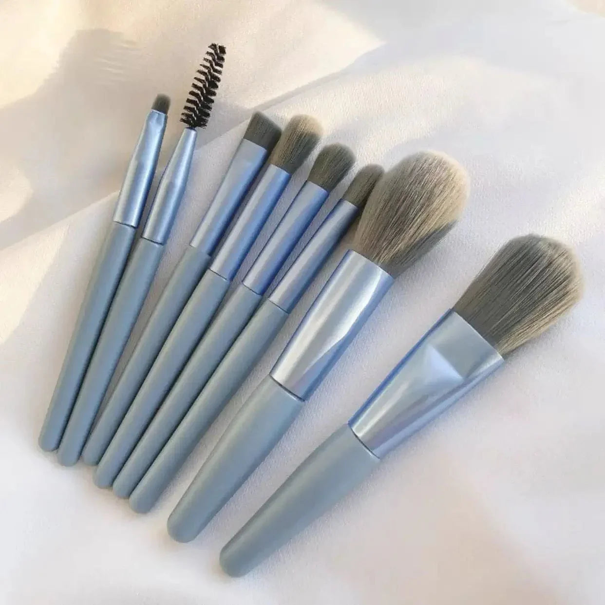 Makeup Brushes 8 Pieces - Buy Now Pakistan